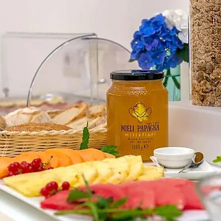 Bed & Breakfast A Un Passo Dal Mare 4*