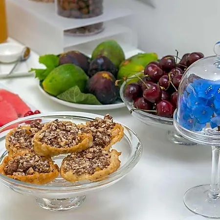 A Un Passo Dal Mare Bed & Breakfast 4*