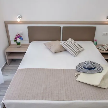 A Un Passo Dal Mare 4* Βιέστε